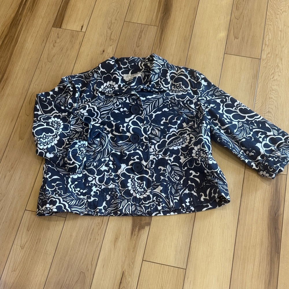 Jones New York Navy and White Floral Jacket